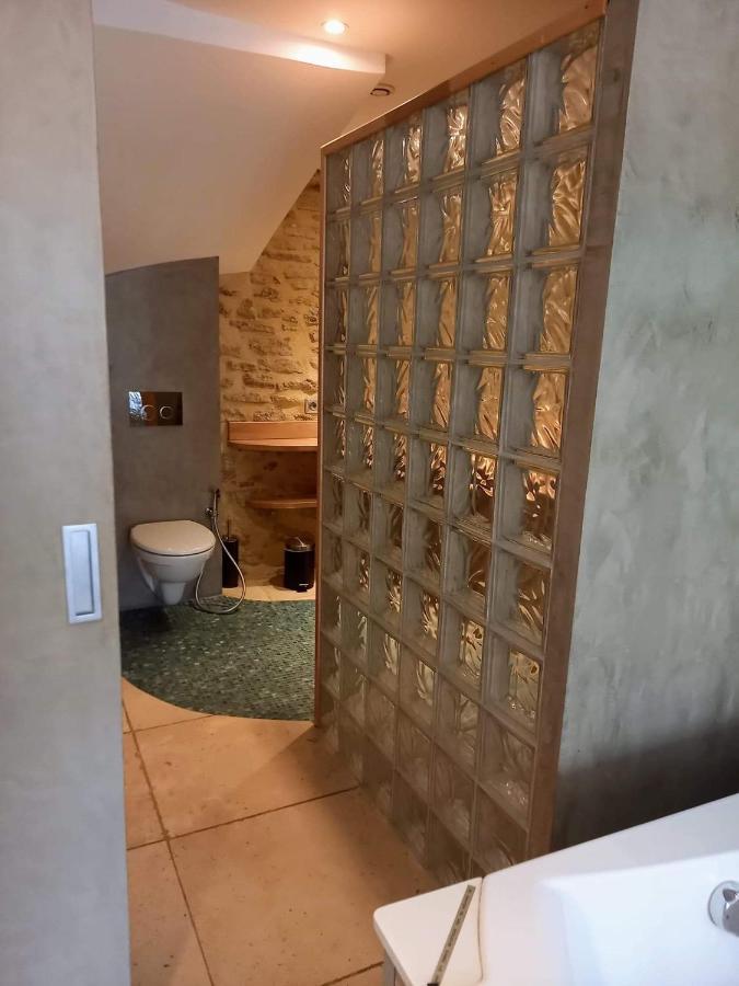 Les Chambres Du Vieux Bistrot Cabrières-dʼAvignon Exteriör bild