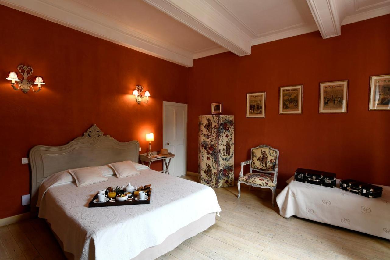Les Chambres Du Vieux Bistrot Cabrières-dʼAvignon Exteriör bild