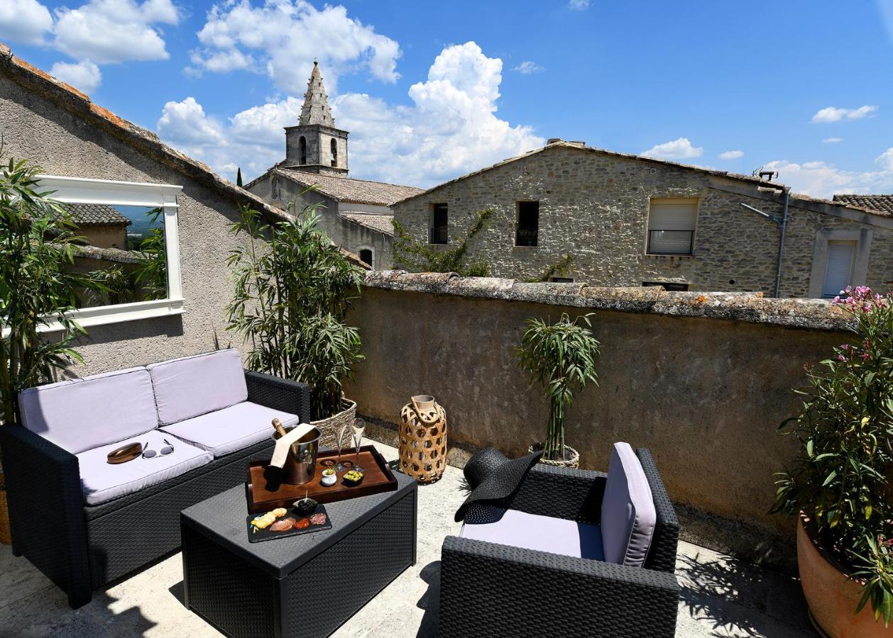 Les Chambres Du Vieux Bistrot Cabrières-dʼAvignon Exteriör bild